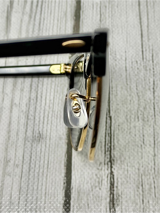 LIKE NEW Ray Bans Clubmaster Classic Polished Black On Gold RB3016 W0365 51-21 main image 9